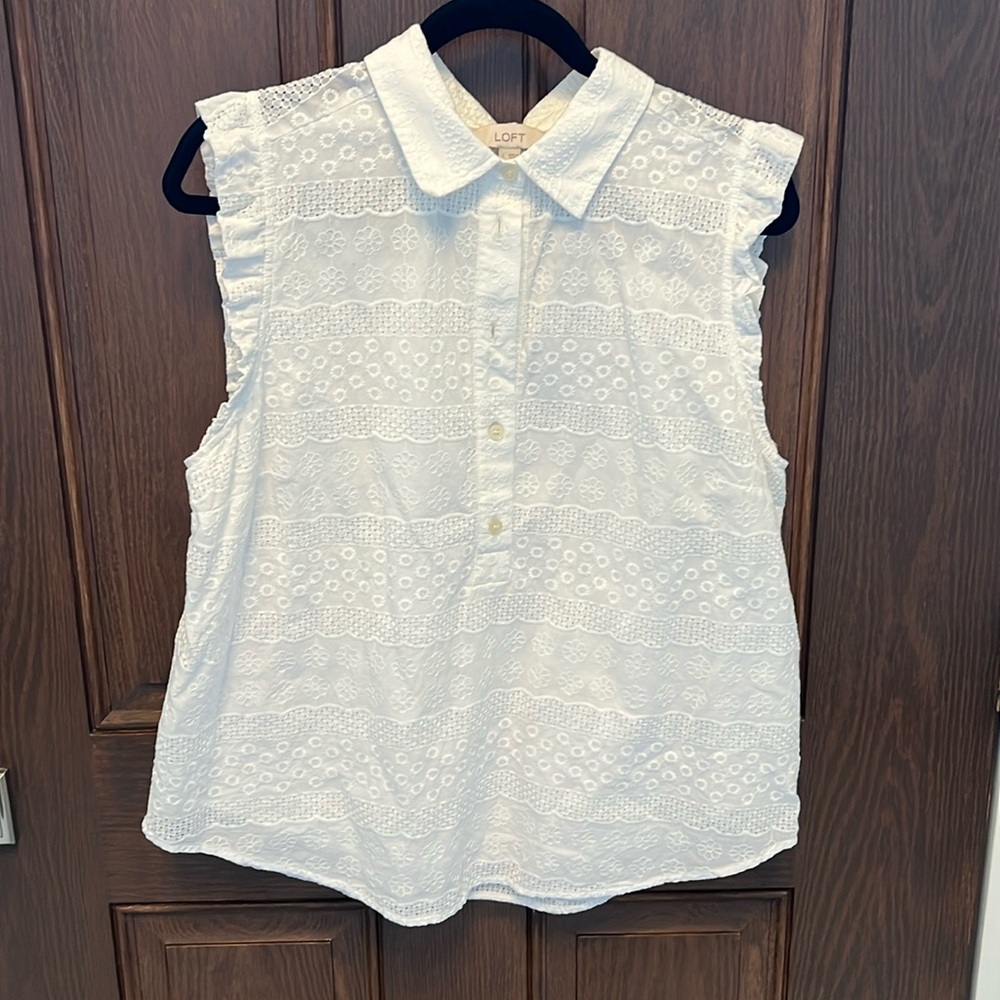 LOFT Women's White Sleeveless Top